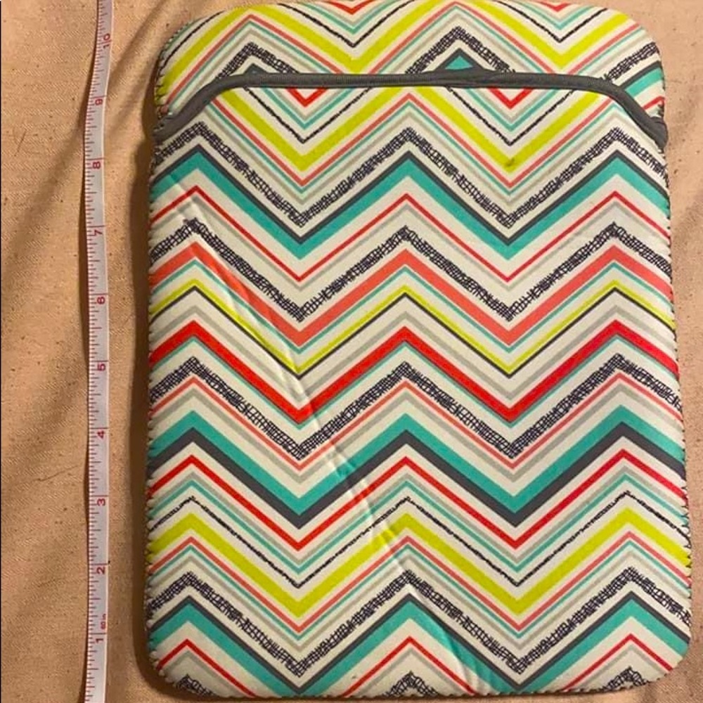 Tablet case. Soft. Thirty-One Brand